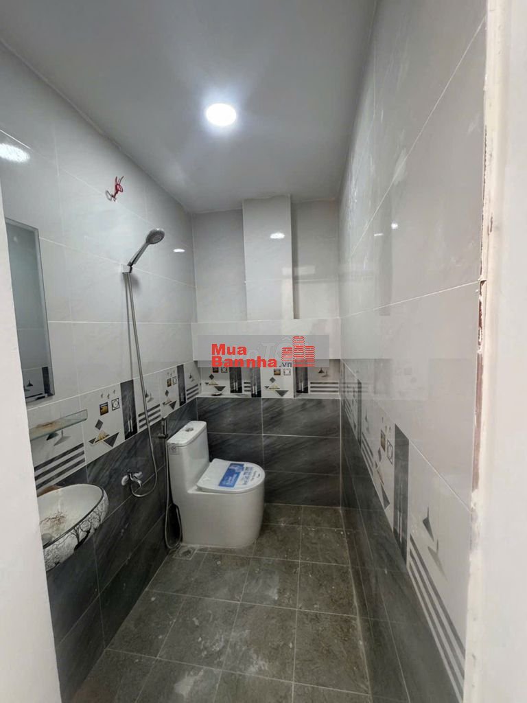 🔥 G.IÁ SỐ.C BÌNH TÂN – NHÀ 2 TẦNG Nguyễn Trọng Trí 📐 4,6 x 10m N