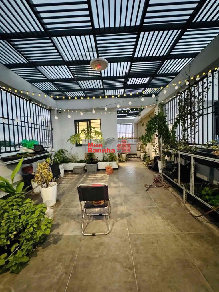 Nguyễn Thị Tú - Bình Tân: nhà 3 tầng, DT 4.7x12, giá 4. xtỷ