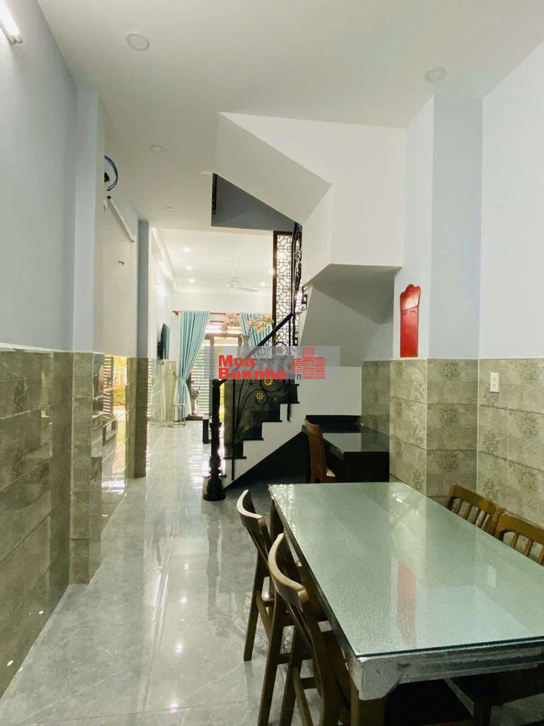 Bán nhà mặt tiền đường đan Vườn Thơm