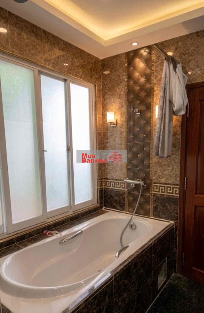 NHÀ ĐẸP-60M-HẺM XE HƠI ÚT TỊCH-HOÀNG VĂN THỤ-CÁCH MẶT TIỀN ĐÚNG 1 CĂN