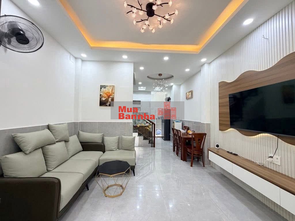 Nhà 5x17m HXH thông Vườn Lài, 3 tầng, 4 PN, xe hơi ngủ nhà.