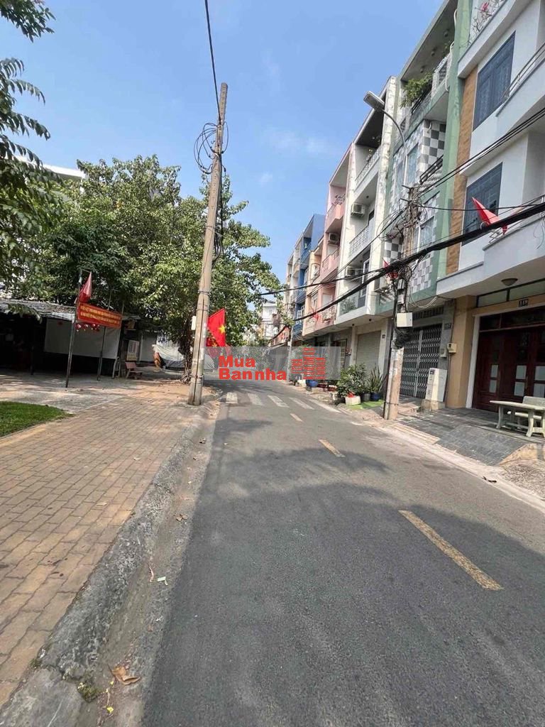 NHÀ 4 TẦNG MẶT TIỀN KHU DÂN CƯ BÔNG SAO P5Q8