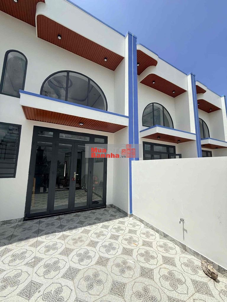 Chính Chủ Bán Gấp Nhà Gác Lửng Đúc Sân Xe ÔTÔ Gần Cây Xăng 75