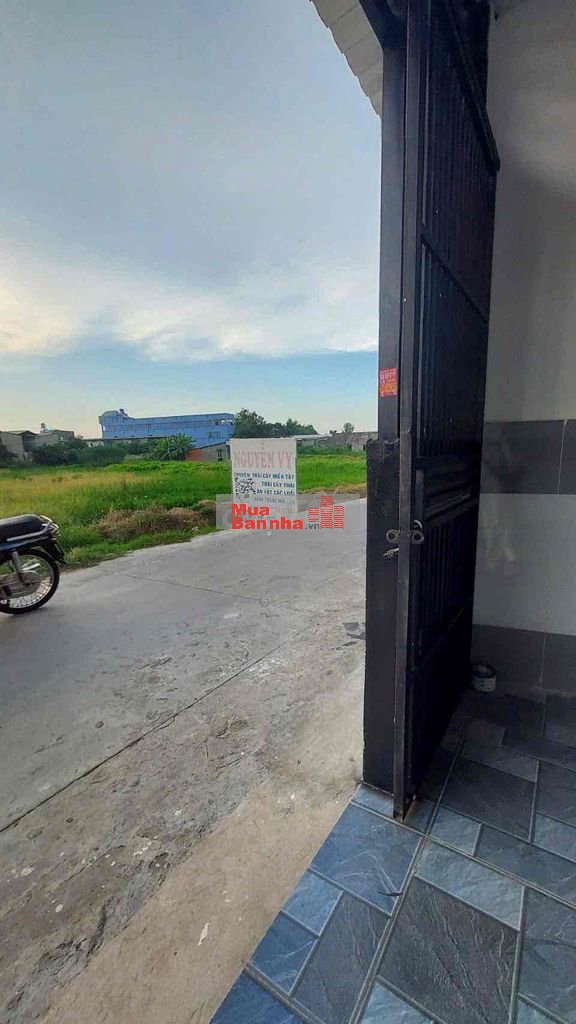 nhà mặt tiền đường tân sao mai