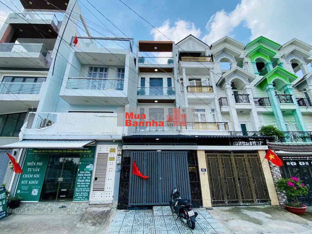 Bán nhà mặt tiền tx43 đúc 3 lầu