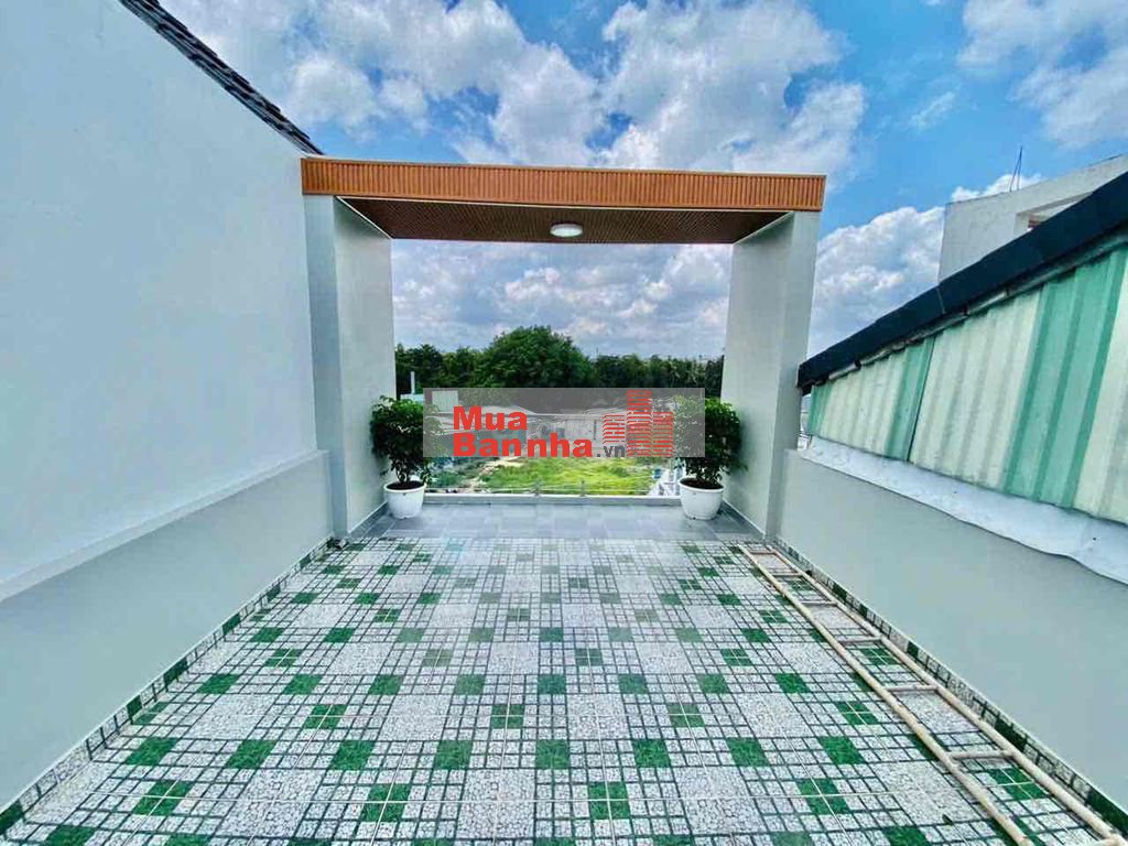 Bán nhà mặt tiền tx43 đúc 3 lầu