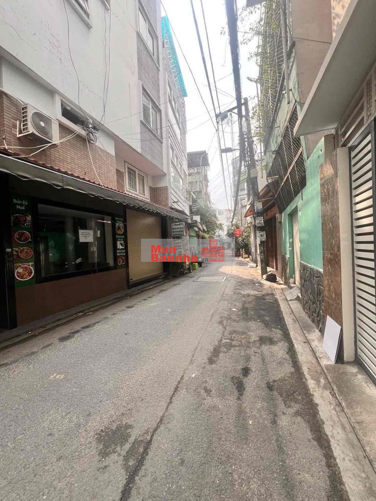 Tổng giãm 3.3 tỷ, giá chào mới chỉ 16.9 tỷ. Hoàng Hoa Thám -121M2 -