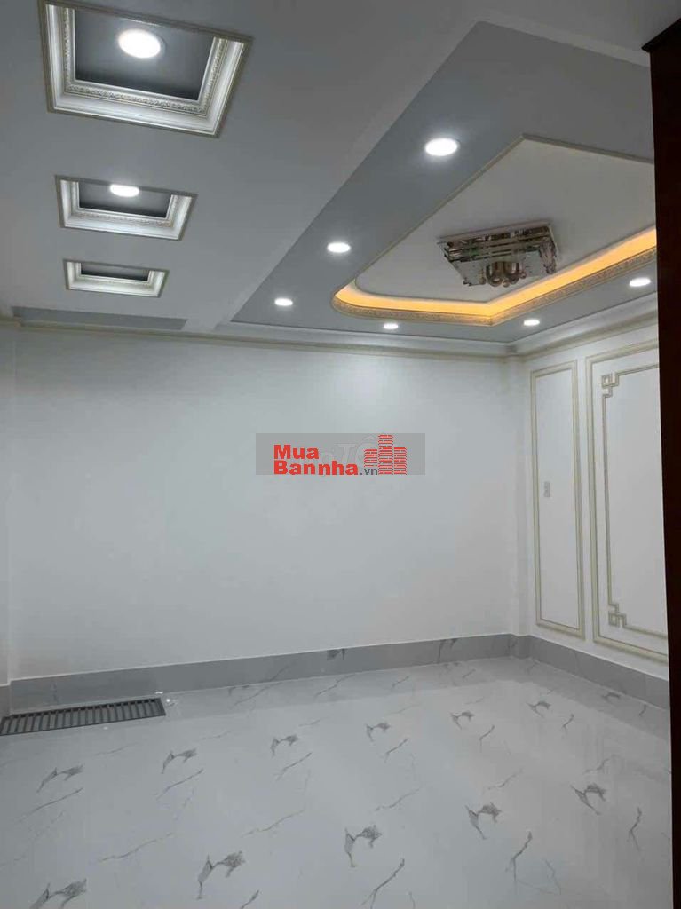 Nhà cao cấp lững + 3 lầu ngay ADV và Q6.SHR