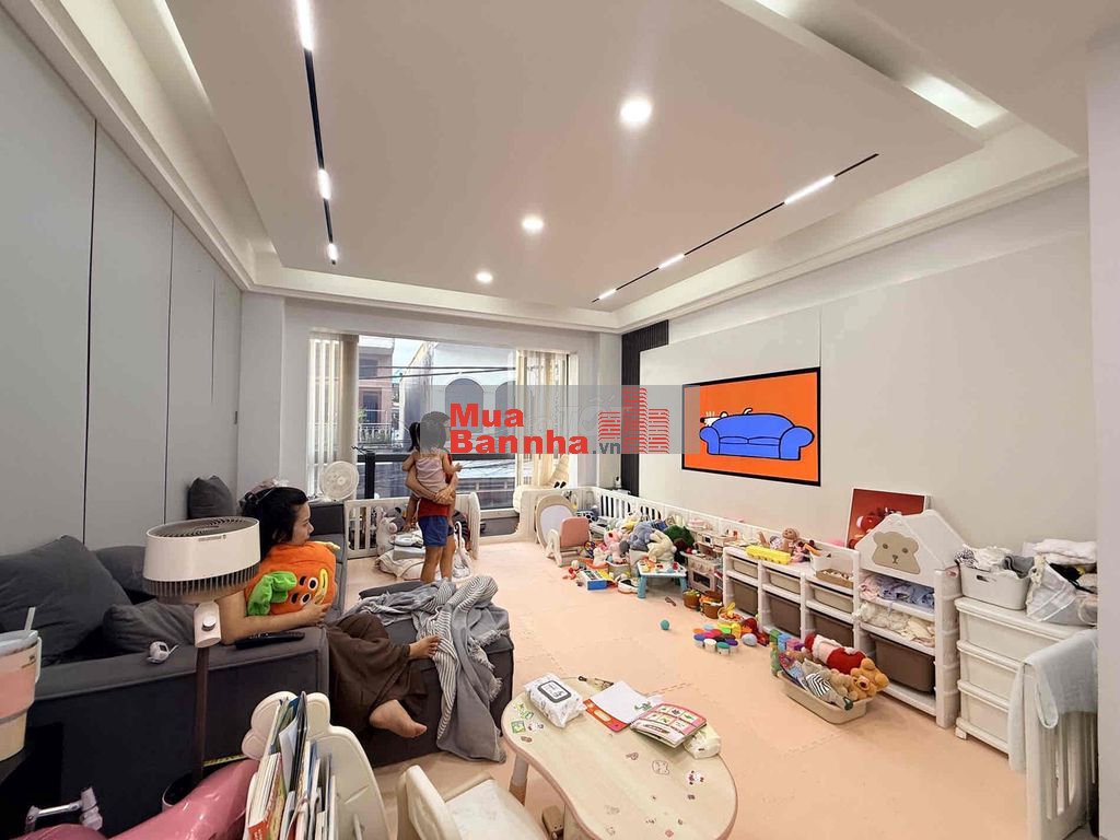🏡 NHÀ ĐẸP TÂM HUYẾT – 287M² SÀN | GARA Ô TÔ | ĐƯỜNG 6M VỈA HÈ | NGUYỄN