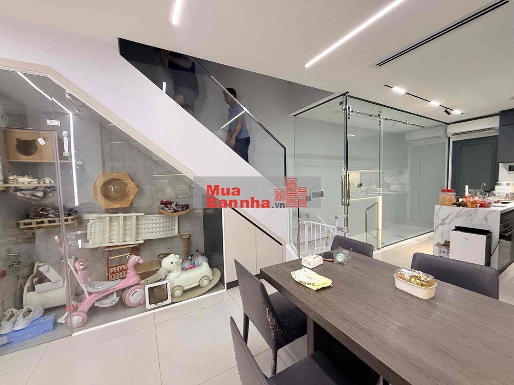 🏡 NHÀ ĐẸP TÂM HUYẾT – 287M² SÀN | GARA Ô TÔ | ĐƯỜNG 6M VỈA HÈ | NGUYỄN