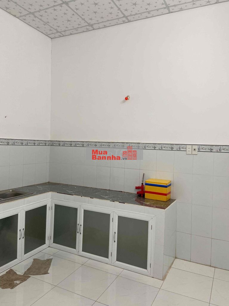 nhà hẻm rộng mát, giá phù hợp người có thu nhập vừa