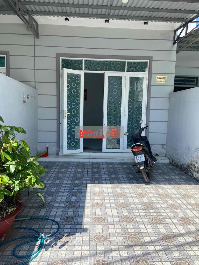 nhà hẻm rộng mát, giá phù hợp người có thu nhập vừa
