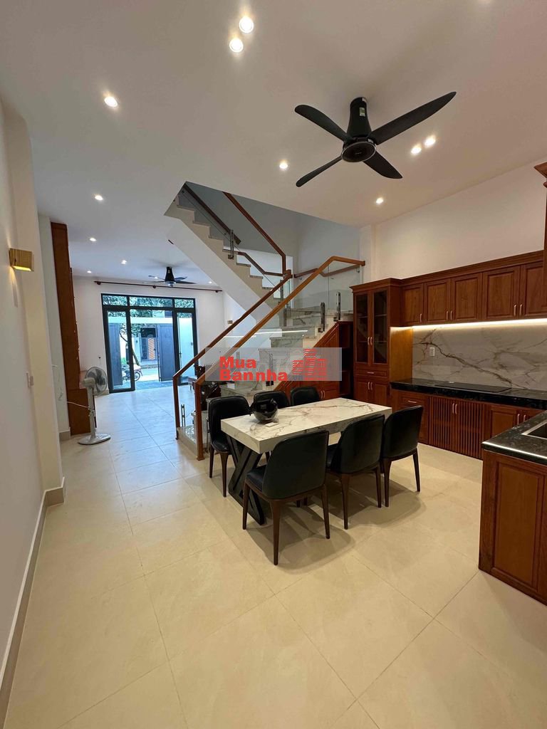 nhà phố riêng lẻ