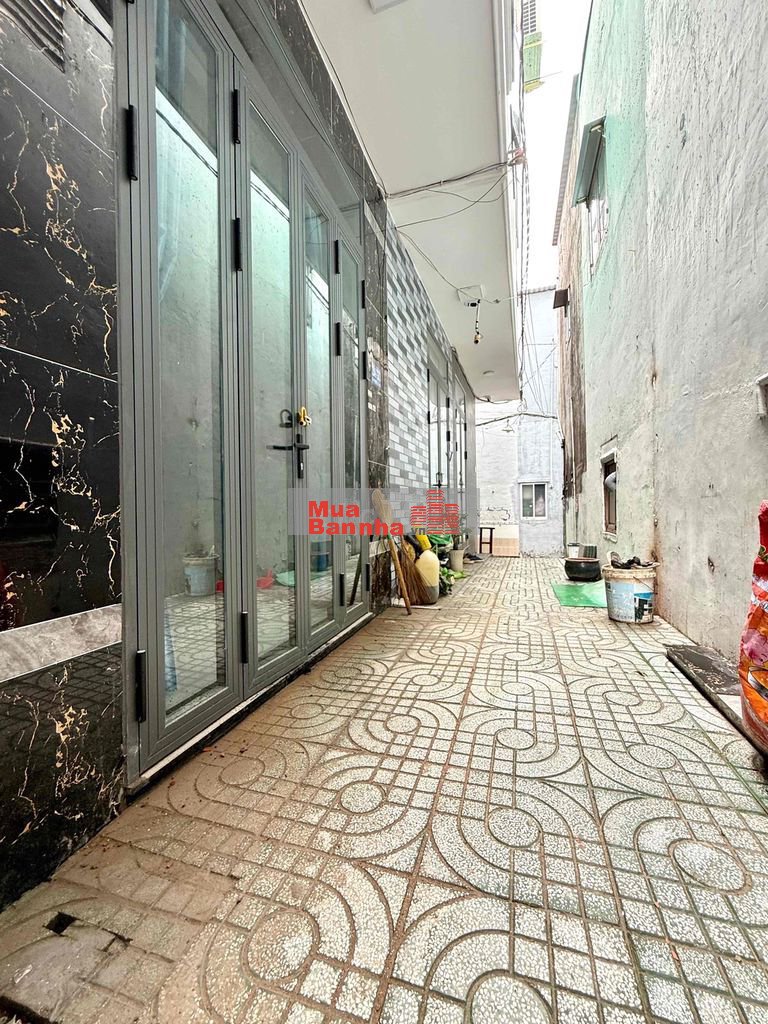 nhà bán 3 x 7m. 1 lầu đường Mễ cốc f15.Q8