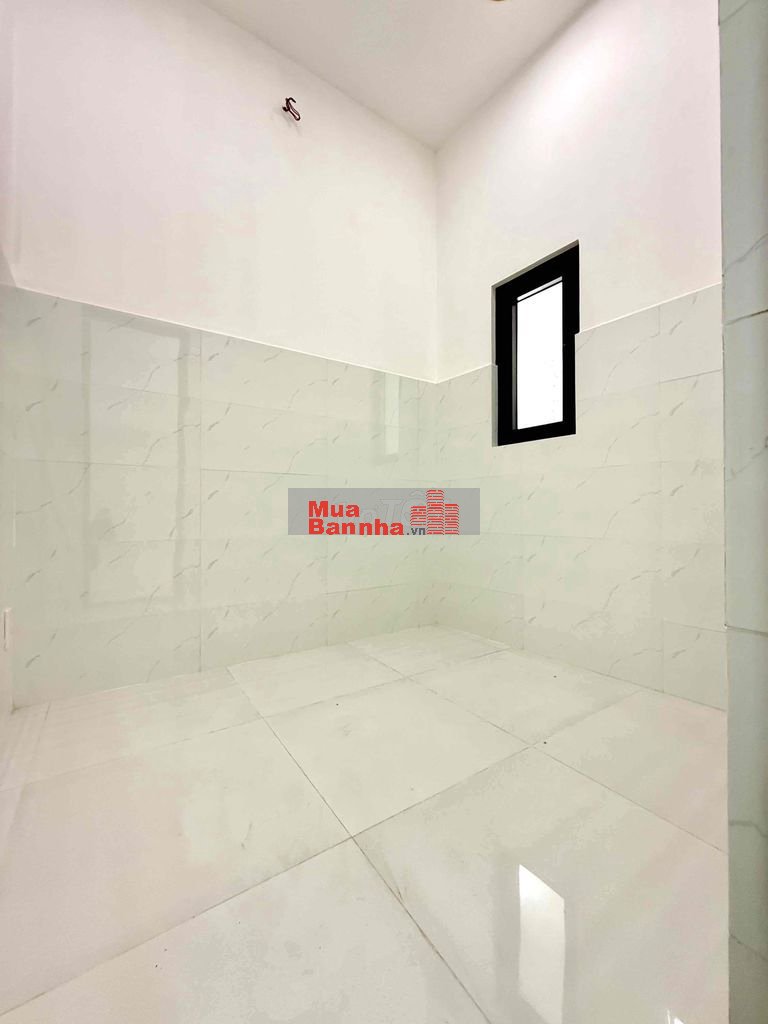 nhà bán 3 x 7m. 1 lầu đường Mễ cốc f15.Q8