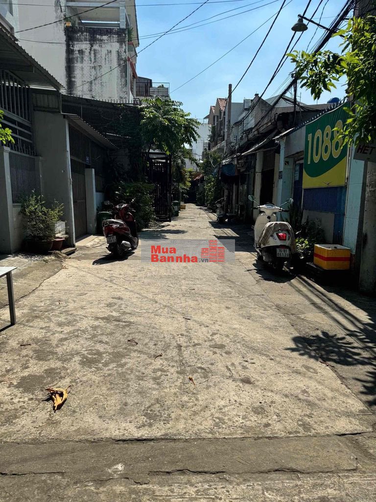 Dãy trọ phường đông hưng thuận Q12 dt: 200m2
