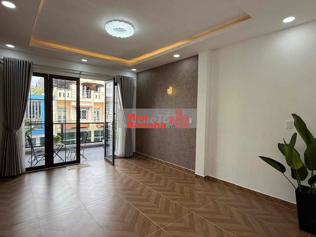 Bán nhà mặt tiền đường rộng rãi KDC Bình Hưng