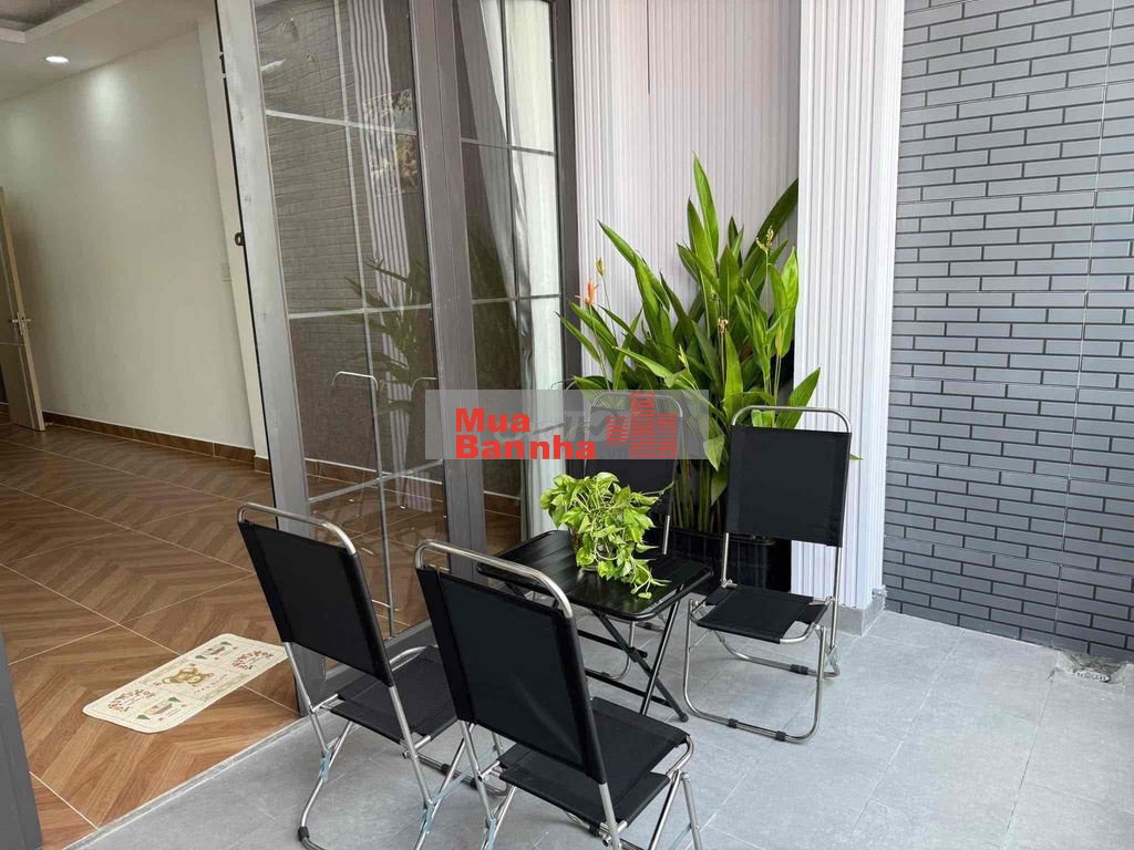 Bán nhà mặt tiền đường rộng rãi KDC Bình Hưng
