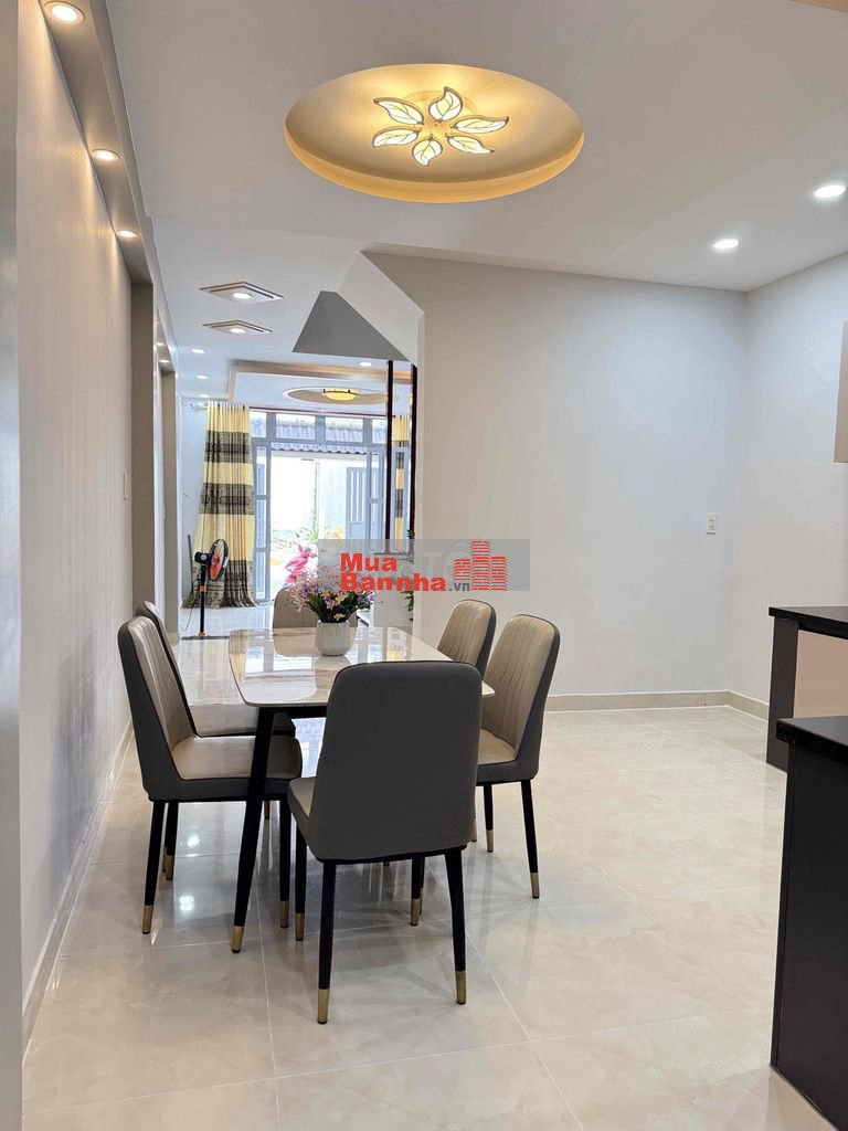 Nhà Kiên Cố cần bán gấp