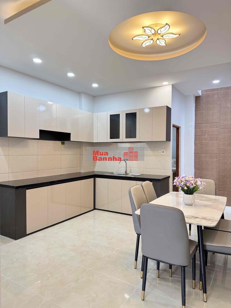 Nhà Kiên Cố cần bán gấp