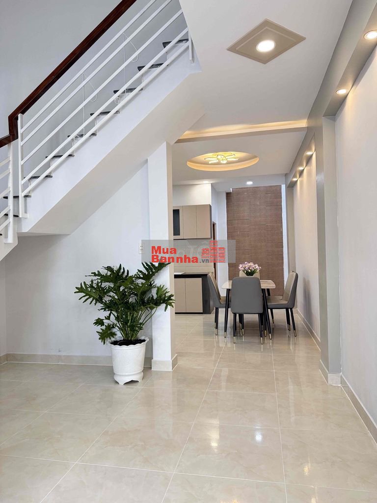 Nhà Kiên Cố cần bán gấp