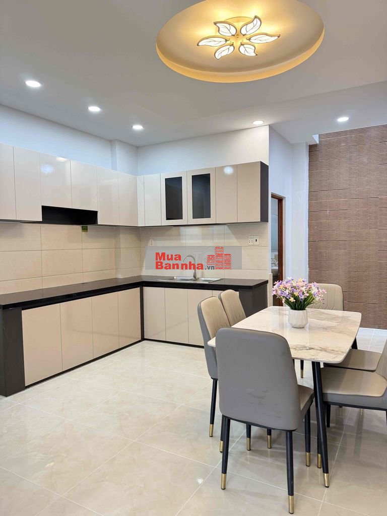 Nhà Kiên Cố cần bán gấp