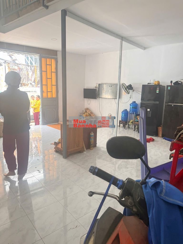 BÁN NHÀ CẤP 4 XINH XẮN VIEW BỜ SÔNG THAM LƯƠNG – GIÁ CỰC TỐT
