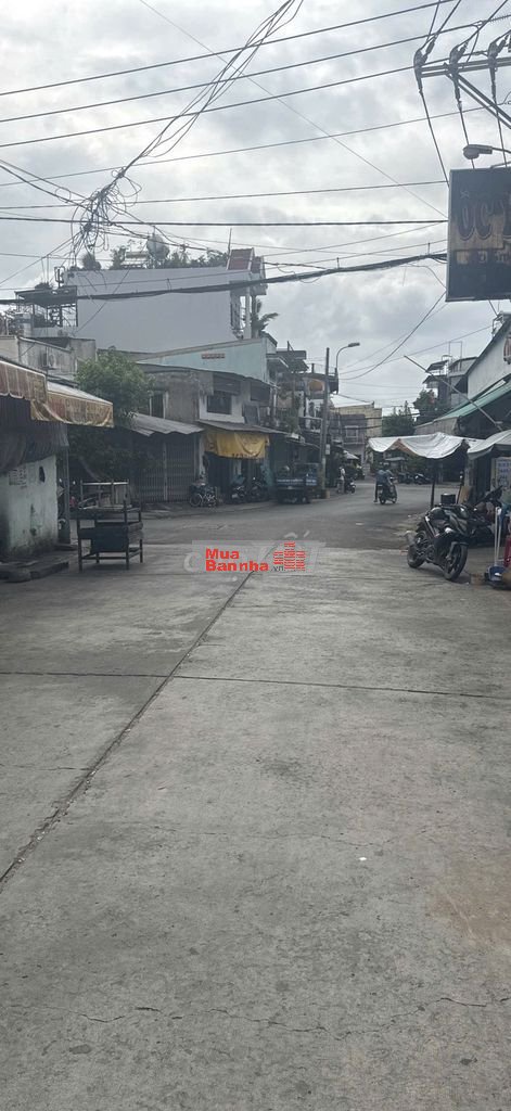 BÁN NHÀ CẤP 4 XINH XẮN VIEW BỜ SÔNG THAM LƯƠNG – GIÁ CỰC TỐT