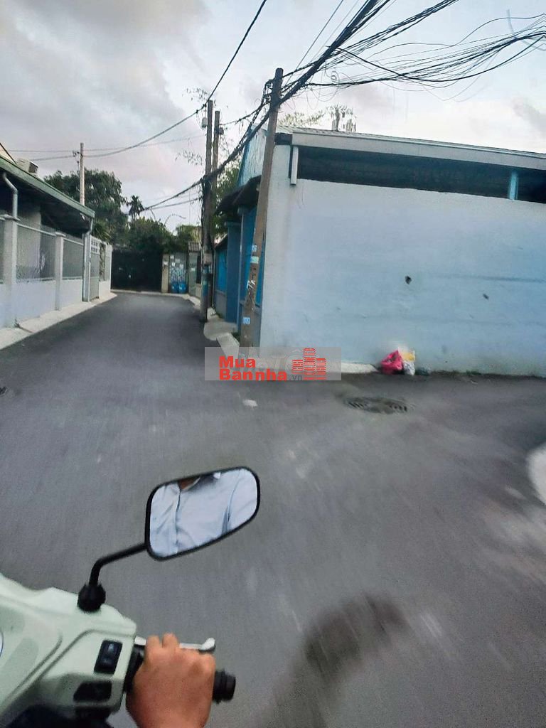 bán nhà nguyên căn ở TP giá rẻ