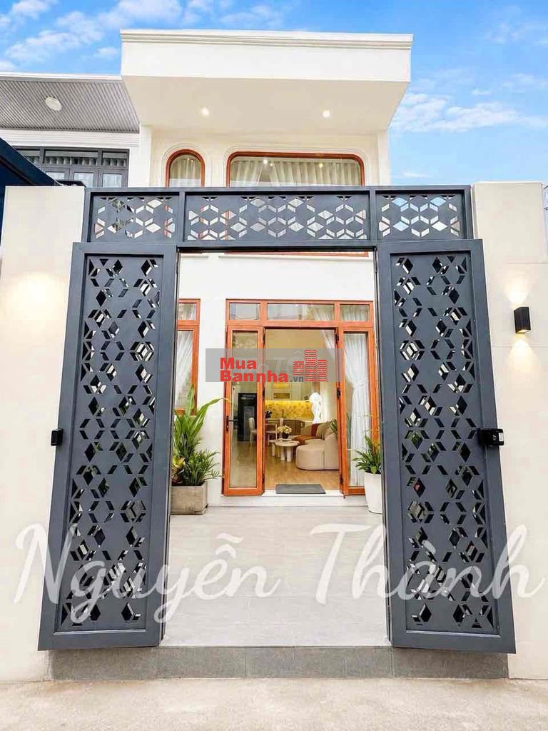 BÁN NHÀ MỚI FULL NỘI THẤT- ĐƯỜNG HUỲNH TẤN PHÁT- THI TRẤN- NHÀ BÈ.