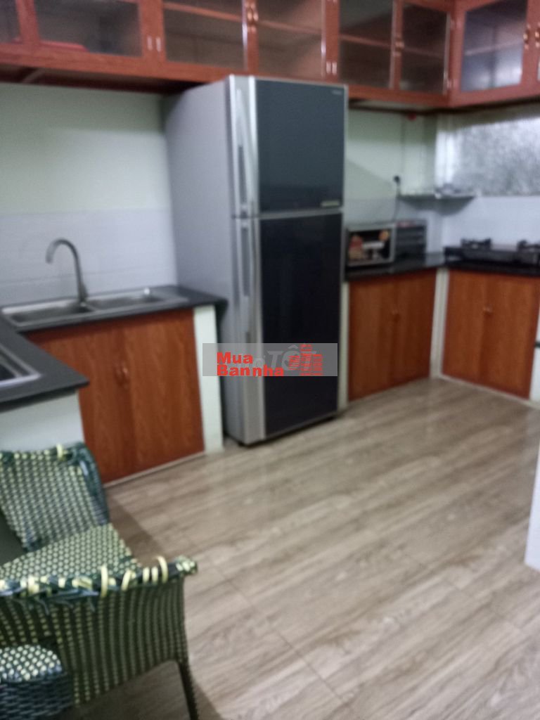 Bán nhà Bình Tân đường Tỉnh lộ 10 kế Chợ 7,3 X 28m 3L 4PN ô tô để nhà