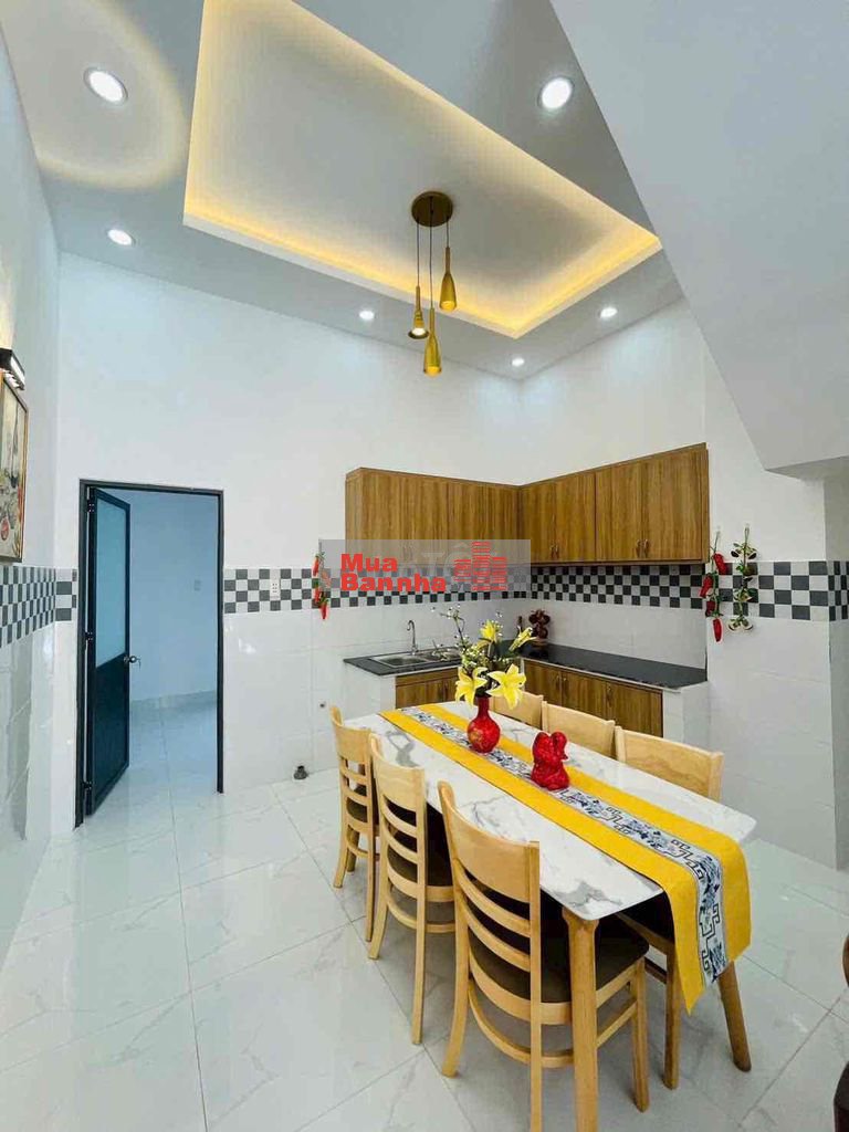 Chị Chủ Cần Bán Lổ Căn Nhà