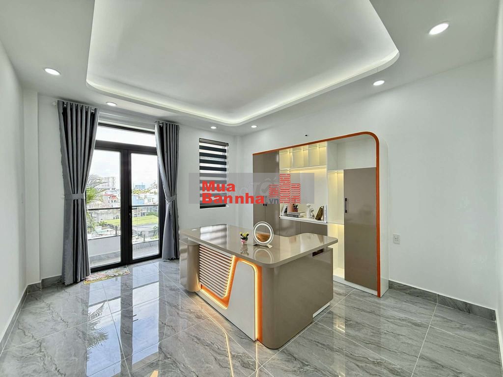 Siêu Phẩm 4,2m x 26m. 7 Tầng Thang Máy Mặt Tiền Nhánh Nguyễn Văn Quá