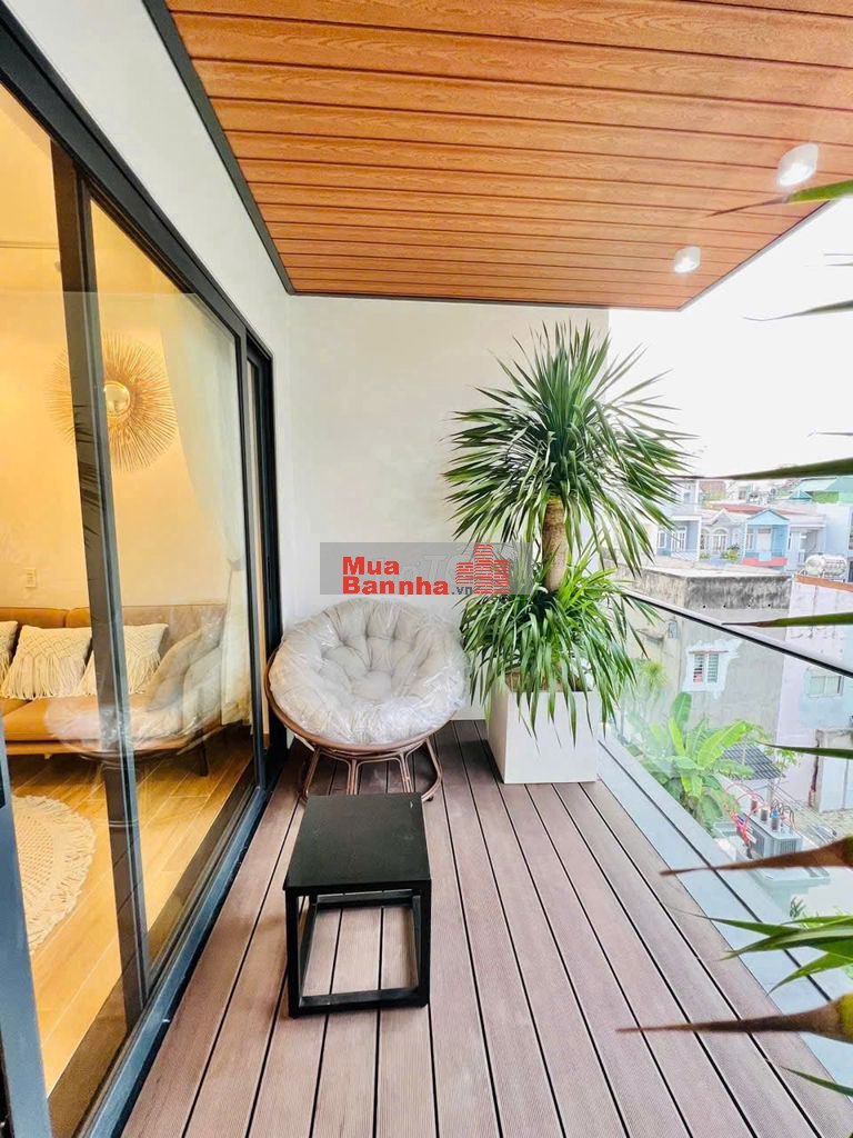 GIA ĐÌNH TÔI BÁN NHÀ TẠI CẦU GIẤY 45m²,5PN, ,8,98 TỶ,2 mặt thoáng