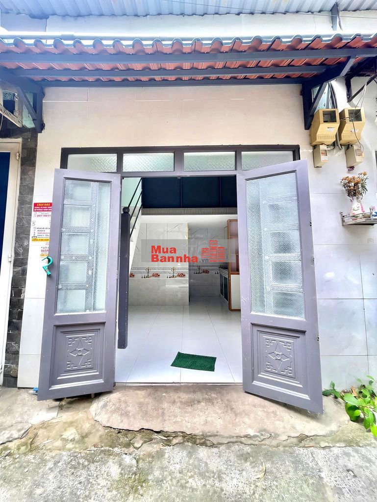 Nhà 650tr (TL) ở HT17 gần Chợ Giãn Dân và bến xe buýt Hiệp Thành