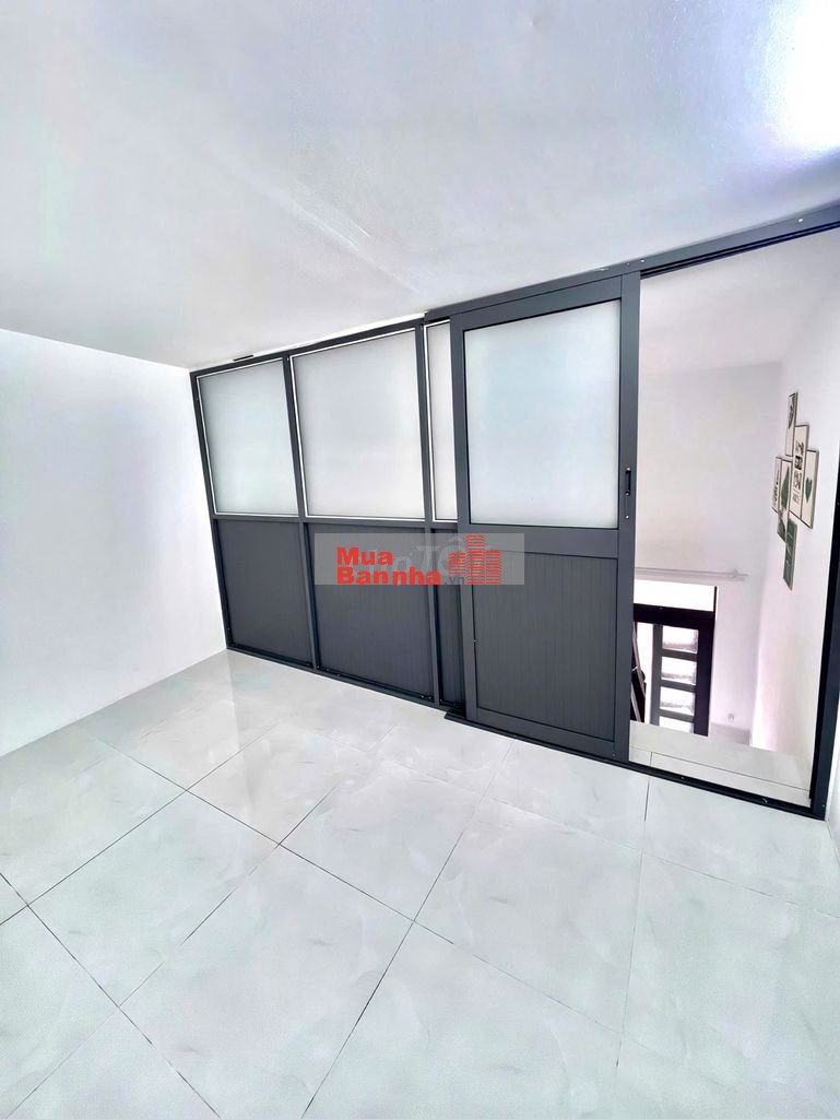Nhà 650tr (TL) ở HT17 gần Chợ Giãn Dân và bến xe buýt Hiệp Thành