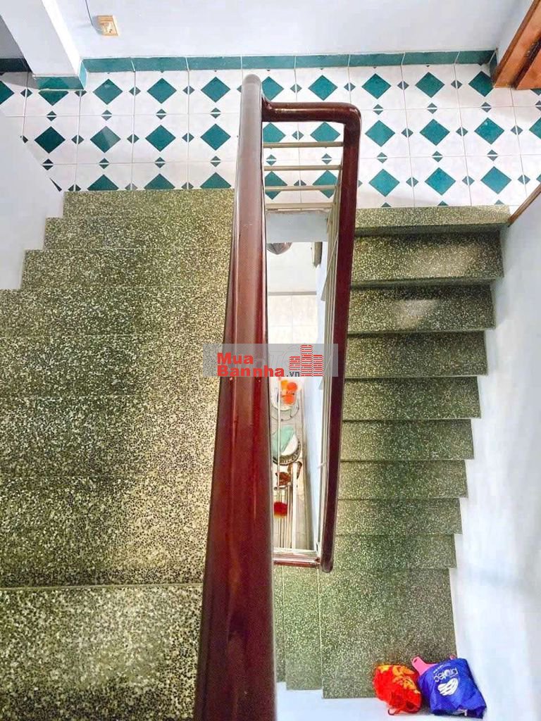 bán