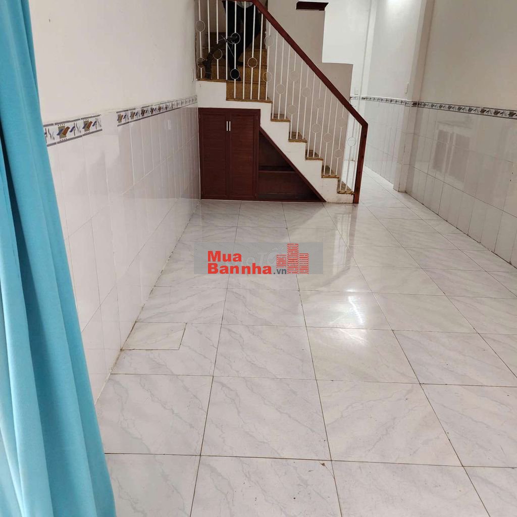 CẦN BÁN GẤP NHÀ 2 LẦU GÒ VẤP