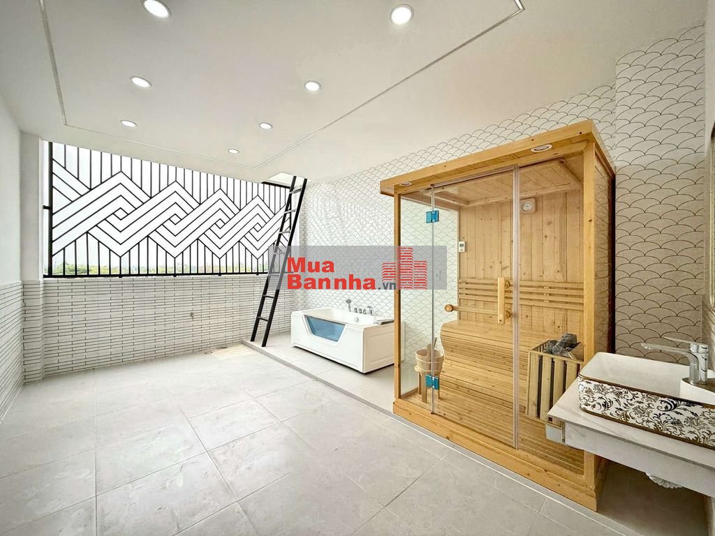 Siêu Phẩm 4m x 21m. 4 Tầng Có Thang Máy Hẻm nhựa 8m Thông Lê Thị Riêng