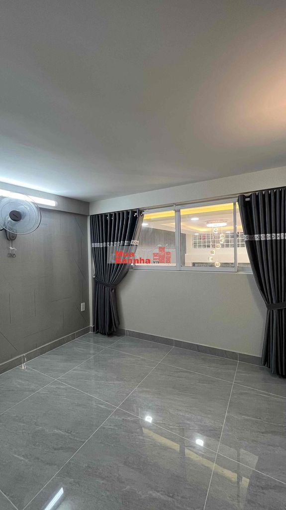 bán nhà mới 100% hẻm 4m hẻm 202 Nguyễn Tiểu La P8 Quận 10