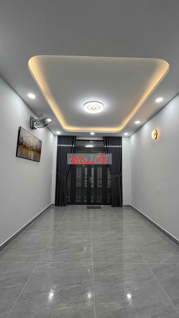 bán nhà mới 100% hẻm 4m hẻm 202 Nguyễn Tiểu La P8 Quận 10