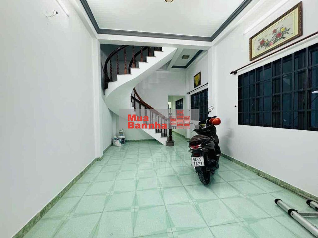 cần bán gấp nhà quận 7 Huỳnh Tấn phát 1 lầu 3.8m x18m giá nhỉnh 4 tỷ