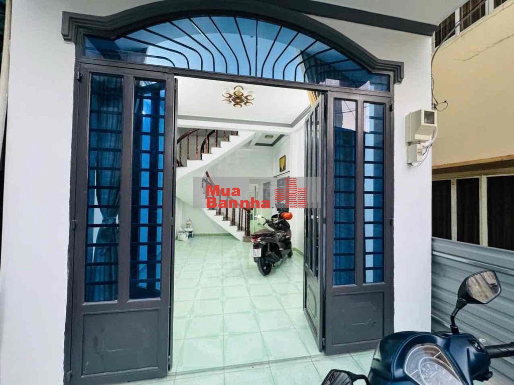 cần bán gấp nhà quận 7 Huỳnh Tấn phát 1 lầu 3.8m x18m giá nhỉnh 4 tỷ