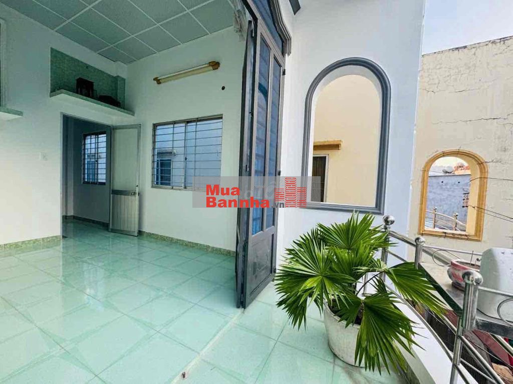 cần bán gấp nhà quận 7 Huỳnh Tấn phát 1 lầu 3.8m x18m giá nhỉnh 4 tỷ