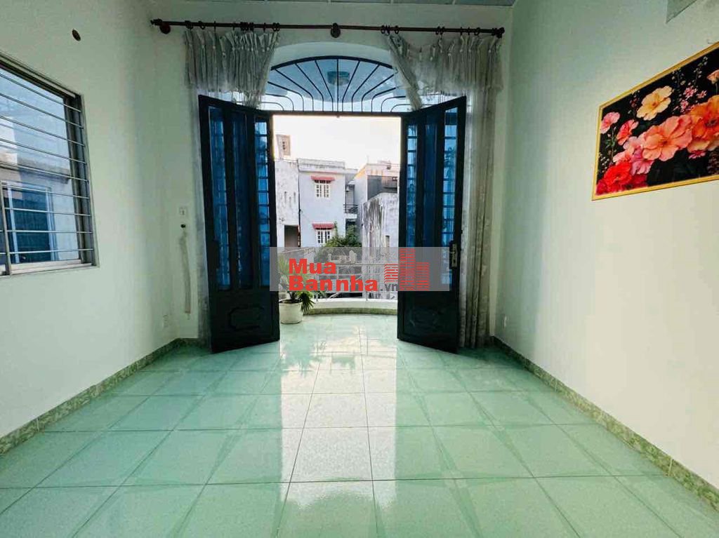 cần bán gấp nhà quận 7 Huỳnh Tấn phát 1 lầu 3.8m x18m giá nhỉnh 4 tỷ