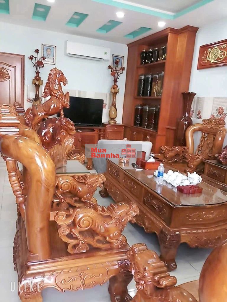 Nhà mặt tiền đường gò dưa