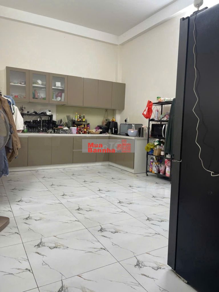 NGỘP BANK BÁN GẤP NHÀ HƯƠNG LỘ 2 HXH 4PN 3WC