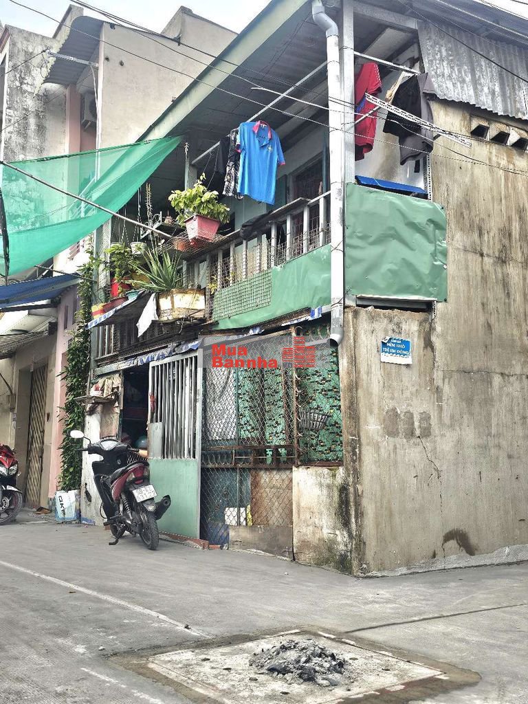 hh 1% , bán nhà mt hẻm kinh doanh thông khu ẩm thực