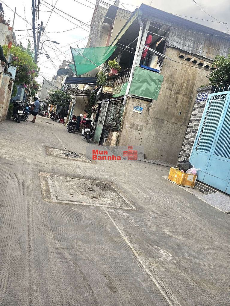hh 1% , bán nhà mt hẻm kinh doanh thông khu ẩm thực