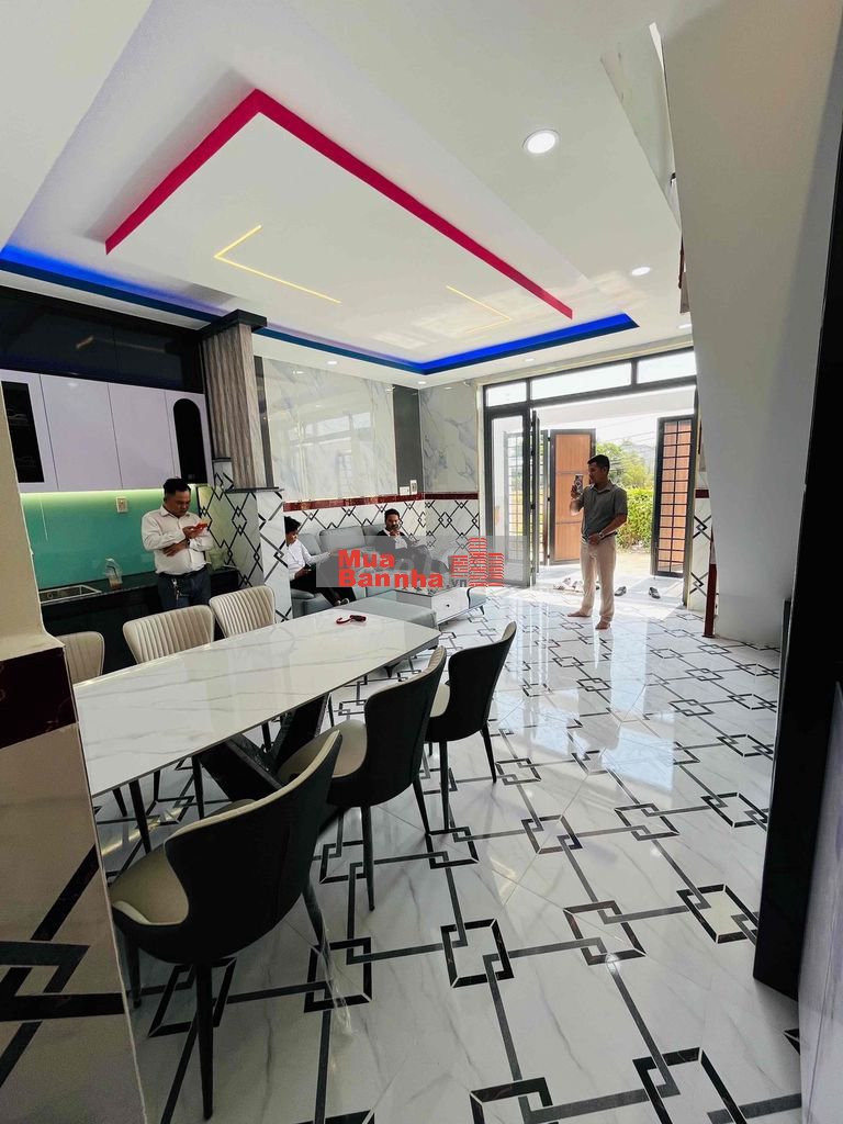 ccg bán gấp căn nhà do nợ ngân hàng